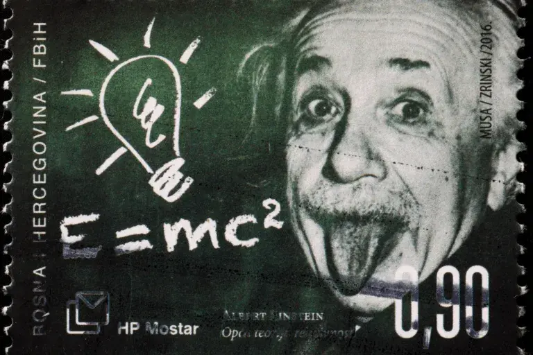Co odkrył Einstein? Kluczowe osiągnięcia, które zmieniły fizykę
