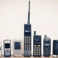 W którym roku powstał telefon komórkowy? Zaskakująca historia wynalazku