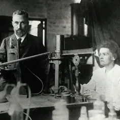 Co odkryła Maria Skłodowska-Curie z mężem i dlaczego to ważne?