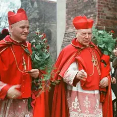 W którym roku Karol Wojtyła został biskupem? Odkryj jego historię